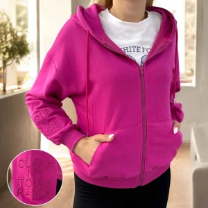 Оптом джемпер женский (3-х нитка\оверсайз) м.d820113 1уп.4шт р.s-m-l-xl малиновый в ассортименте - фото 1