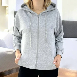 Оптом джемпер жіночий (3-х нитка\оверсайз) м.d880093 1уп.3шт р.хl-2xl-3xl меланж в асортименті - фото 1