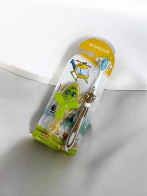 Оптом зубная щетка детская dorko+игрушка м.522 коричневый в ассортименте - фото 1