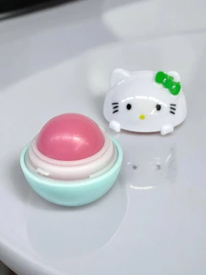 Оптом бальзам для губ beauty yang м.lg1880 мятный в ассортименте - фото 1