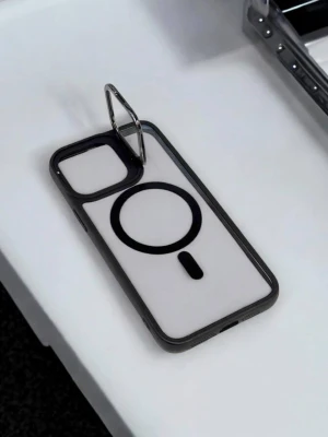 Оптом чохол на телефон м.17748-21 ip 14plus/15plus чорний в асортименті - фото 1