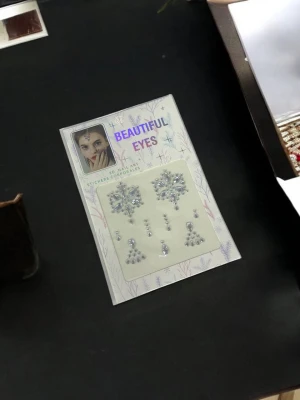 Оптом наліпки-стрази для обличчя м.2715-12/9 сріблястий в асортименті - фото 1