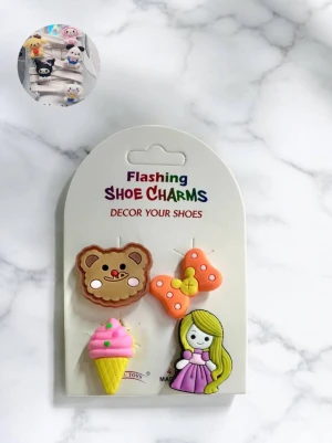 Оптом прикраси для взуття 4шт (shoe gharms) м.2056-1/3 - фото 1